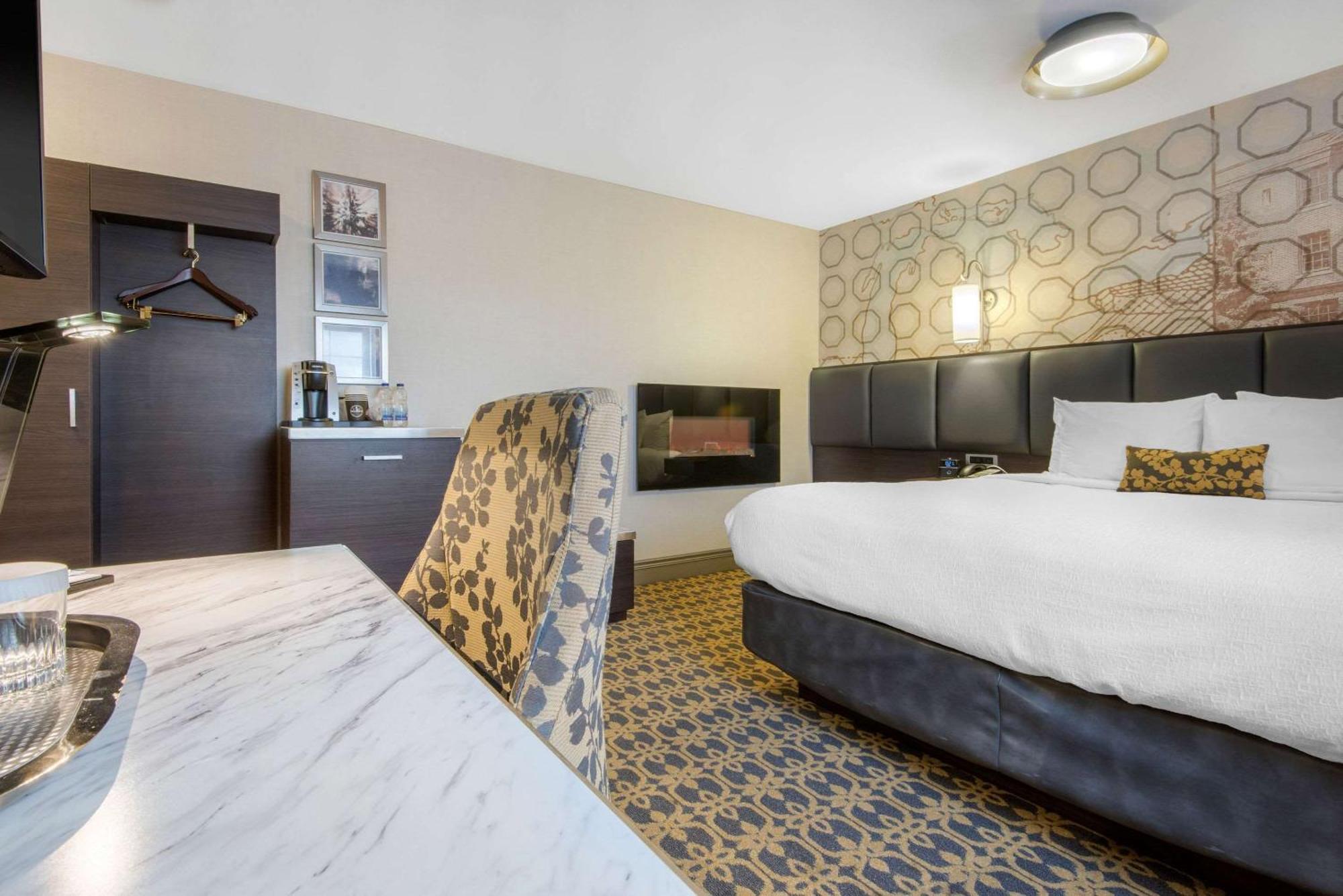 The Champlain Waterfront Hotel Ascend Hotel Collection Орилия Екстериор снимка