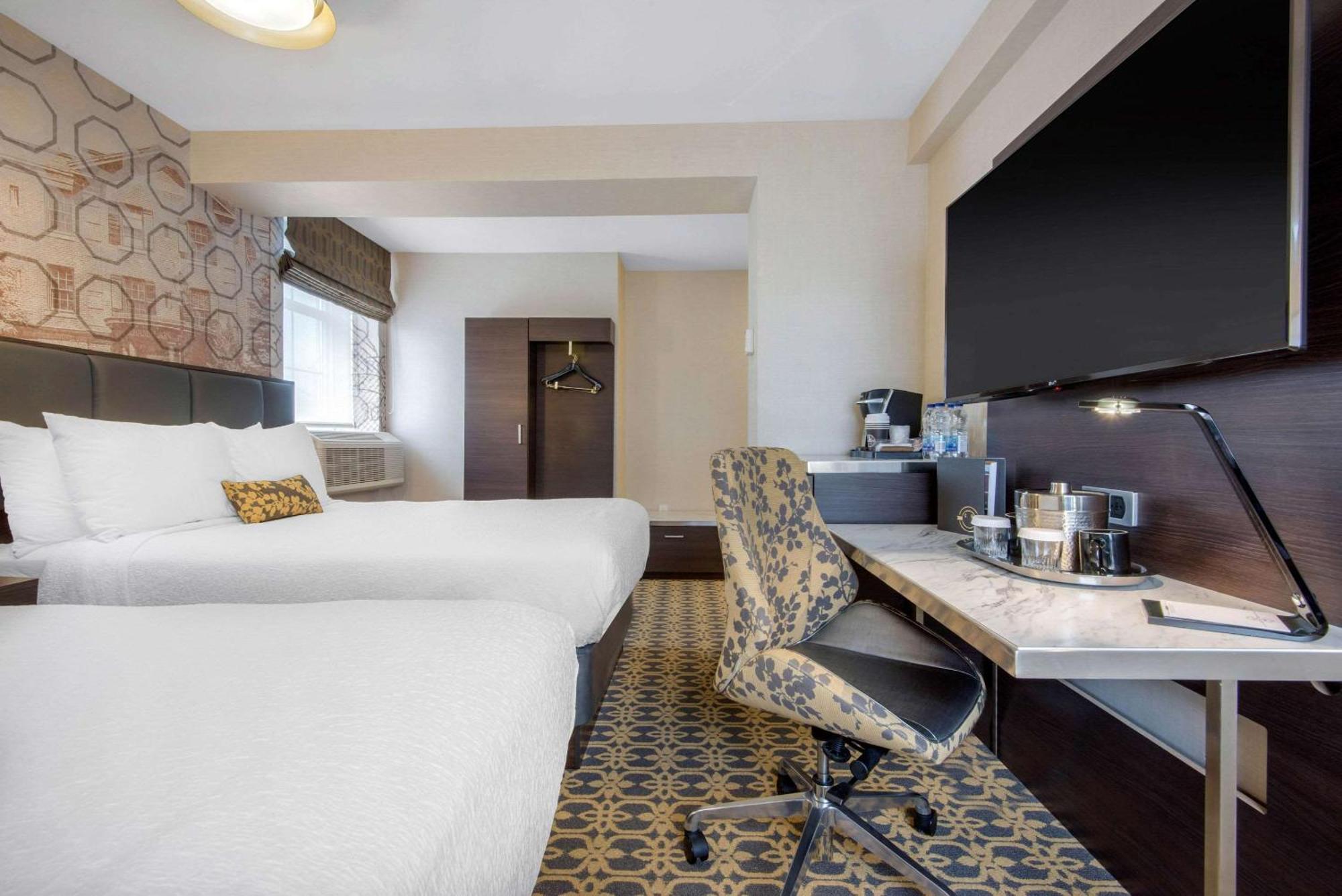 The Champlain Waterfront Hotel Ascend Hotel Collection Орилия Екстериор снимка
