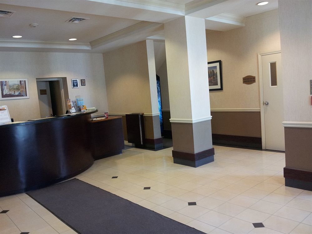 The Champlain Waterfront Hotel Ascend Hotel Collection Орилия Екстериор снимка